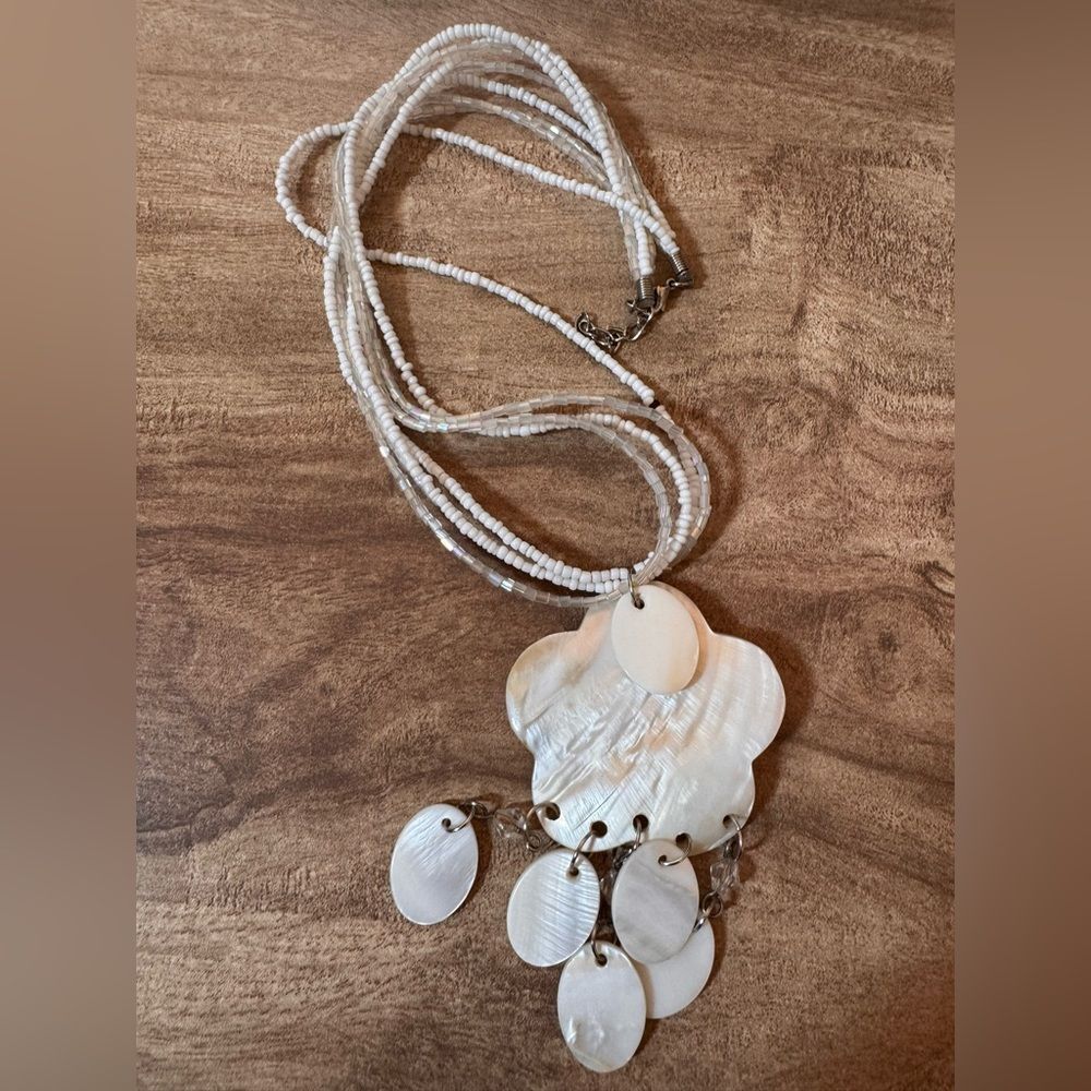 Handmade Flower Shaded Shell Pendant Necklace Seed Bead Boho Beach Artisan